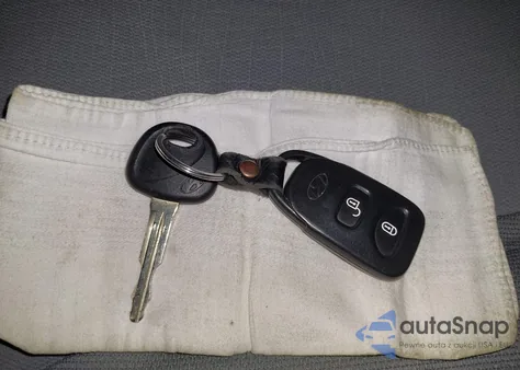 2011 Hyundai Santa Fe Gls z USA, uszkodzony, nr VIN 5XYZGDAB0BG035449